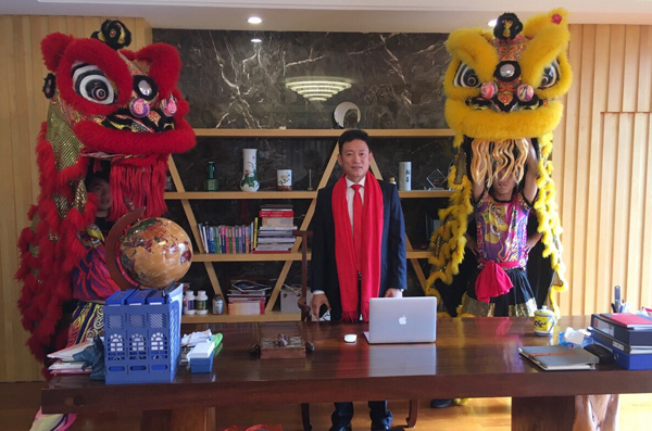 千秋偉業(yè)添錦繡 萬里鵬程展宏圖 —— 常青樹舞獅獻瑞賀新春，歡天喜地迎開工！